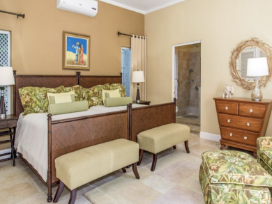 Private Staff Walk the Beach Villa Luxury Jamaica Holiday